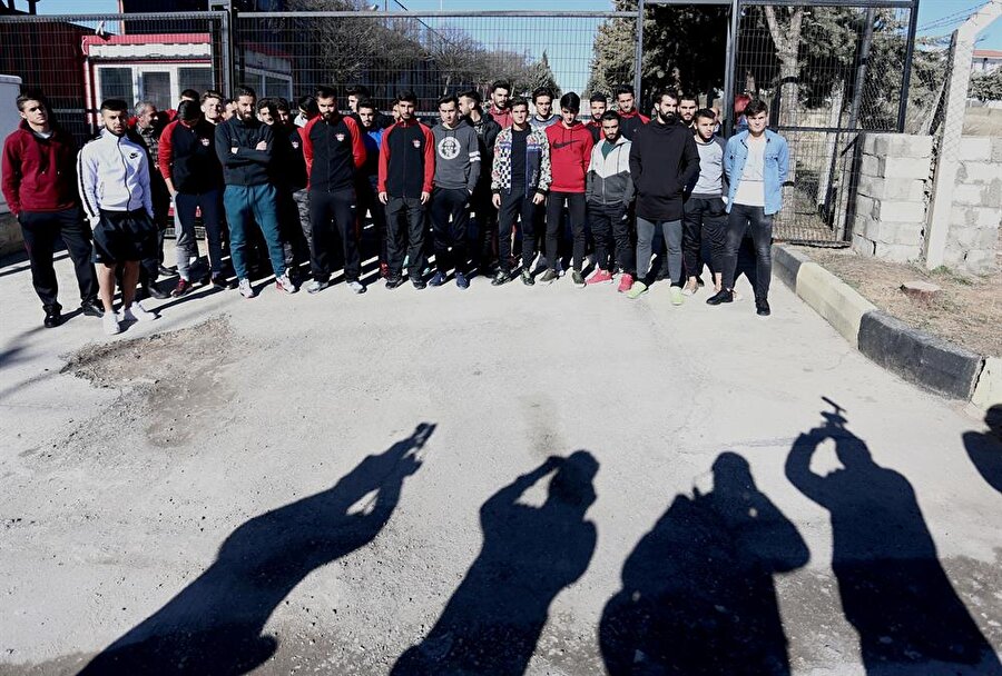 TFF 1. Lig ekibi askeri ücretleri bile ödemiyor!