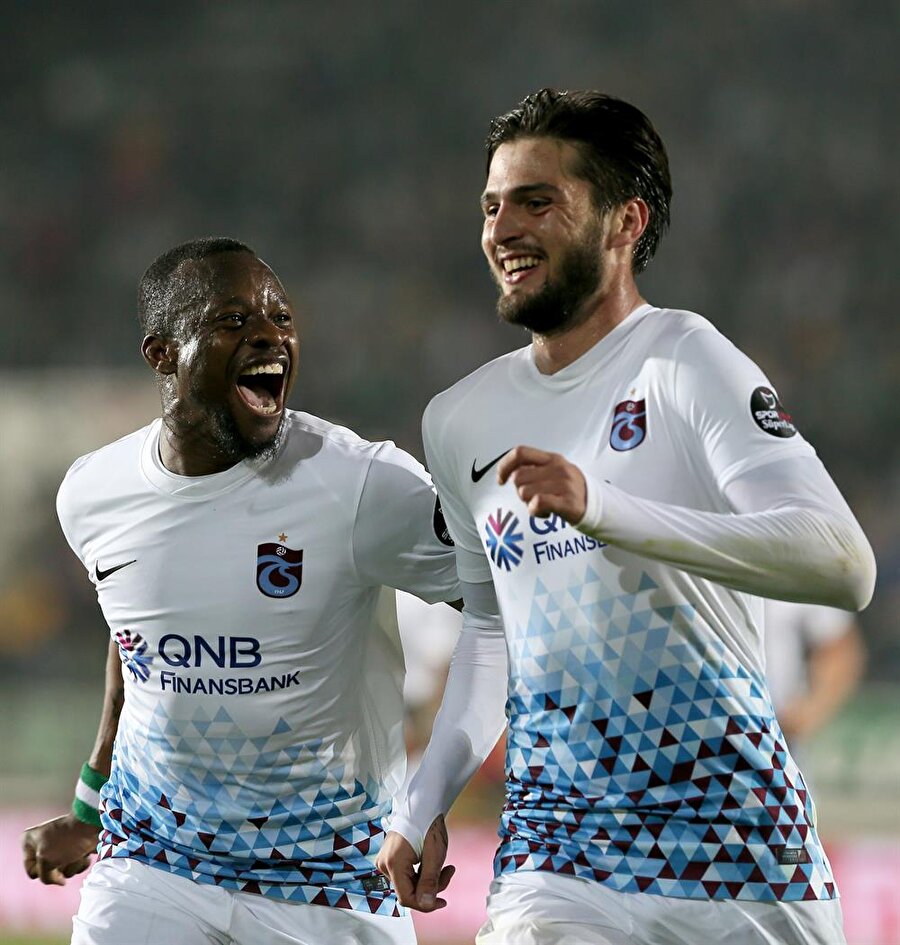 Okay Yokuşlu'nun Beşiktaş'a gitmeye sıcak baktığı belirtildi.