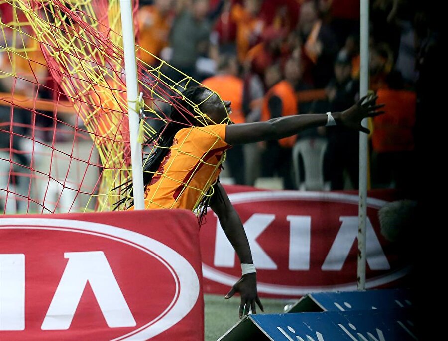 Bafetimbi Gomis.