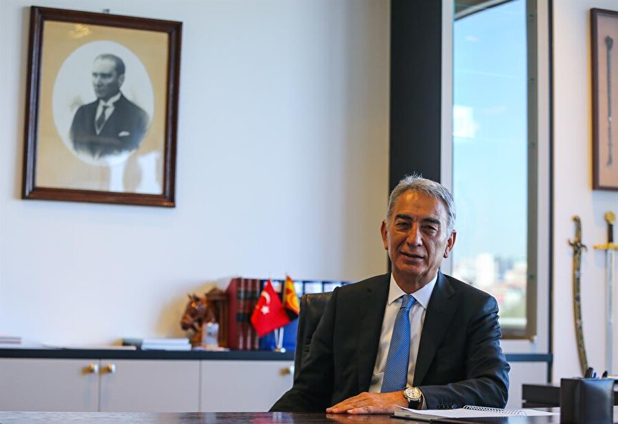 Adnan Polat