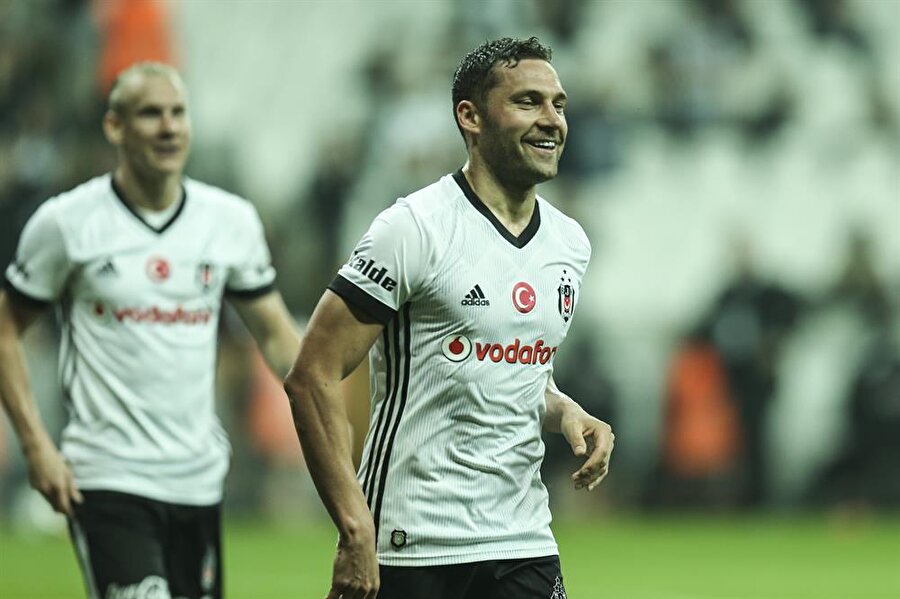 Beşiktaş, Tosic'ten 4,5 milyon avro bonservis kazandı.