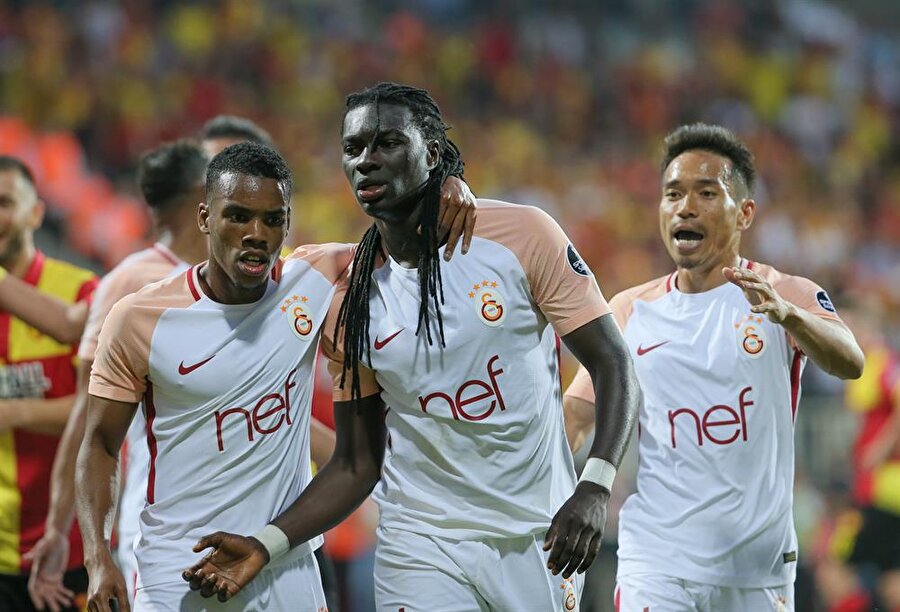 Gomis'ten taraftarı ayağa kaldıran transfer paylaşımı