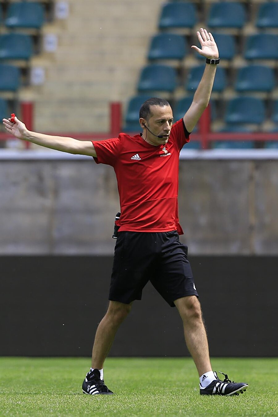 Cüneyt Çakır