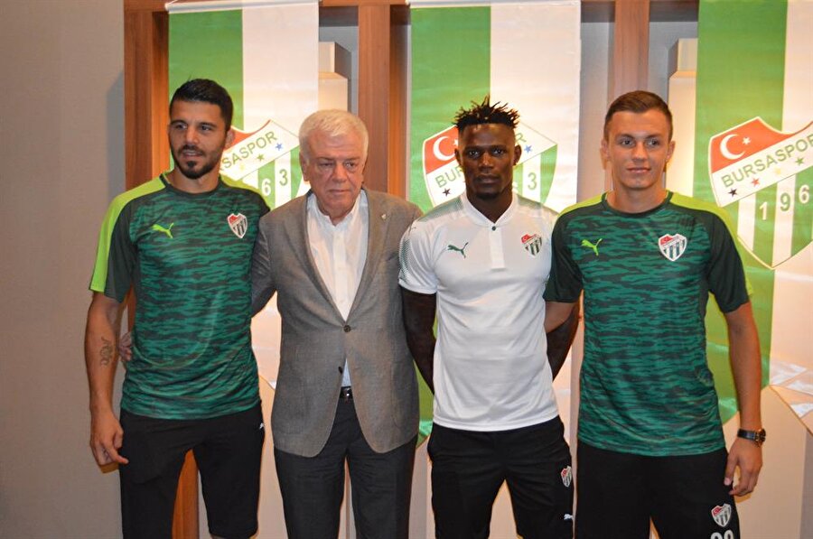 Bursaspor'da 3 imza birden
