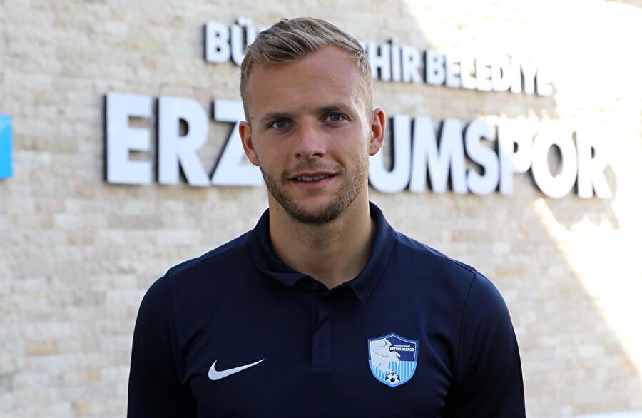 Lennart Thy