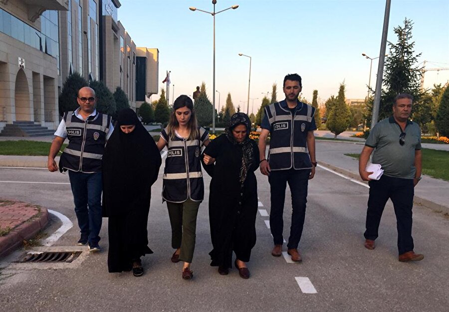 Konya'da yankesicilik yöntemiyle 18 ayrı hırsızlık olayına karıştığı gerekçesiyle gözaltına alınan teyze ve yeğeni tutuklandı.
