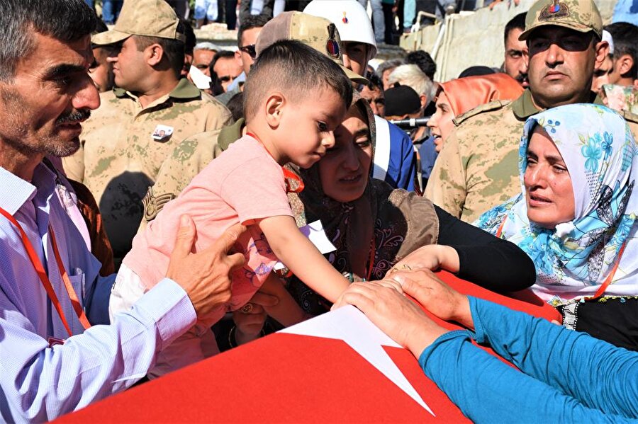Babaya son bakış!
