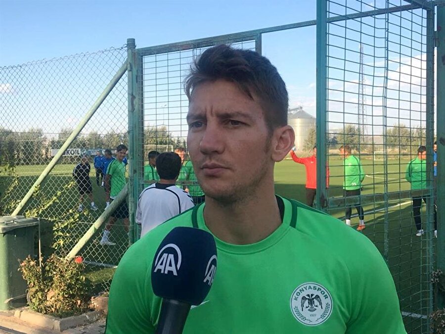 Konyaspor'un başarılı savunma oyuncusu Ferhat Öztorun, "Fenerbahçe'nin kötü gidişatı bizi ilgilendirmiyor" dedi