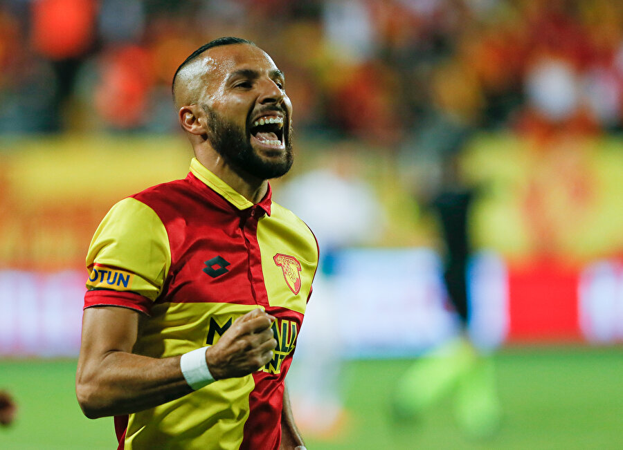 Yasin Öztekin bu sezon çıktığı 16 maçta 7 gol atarken, 2 de asist yaptı.