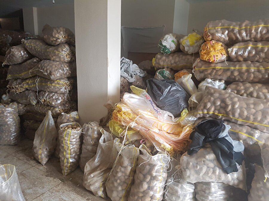 Stokculara Baskin 35 Ton Patates Bulundu
