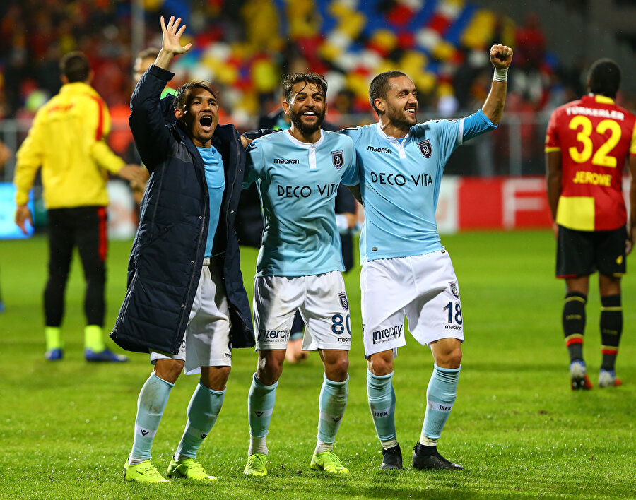 Başakşehir, zorlu Göztepe deplasmanından galip dönmeyi başardı.