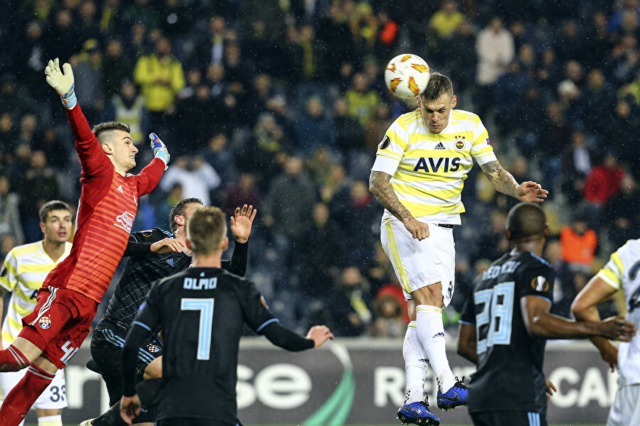 Fenerbahçe, UEFA Avrupa Ligi'nde oynadığı son maçta kendi evinde Dinamo Zagreb ile 0-0 berabere kalmıştı.
