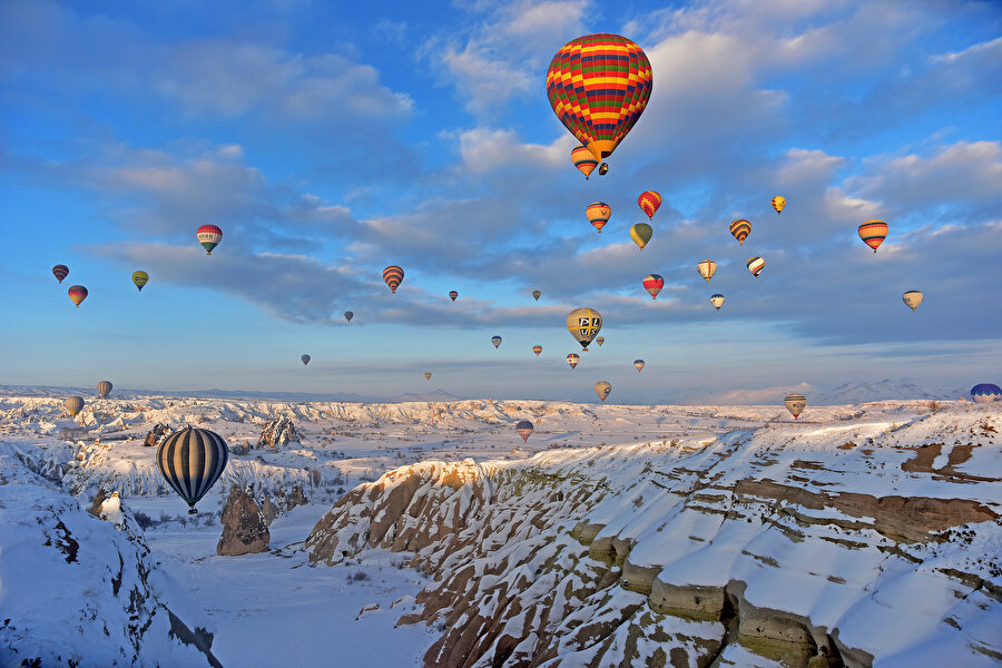 Kapadokya'da eksi 15 derecede balon keyfi.
