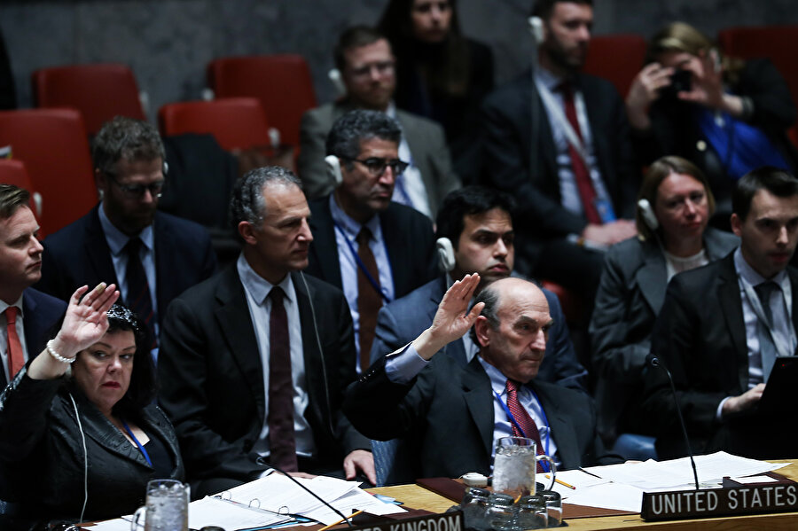 ABD'nin Venezuela'da uluslararası gözlemciler denetiminde seçim düzenlenmesi çağrısı yapan tasarısı, BMGK'de Rusya ve Çin tarafından veto edilmişti.