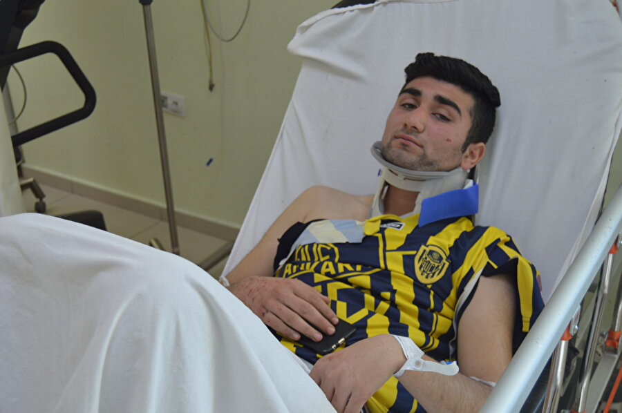 MKE Ankaragücü taraftarlarını taşıyan midibüs kaza yaptı: 2 ölü, 23 yaralı