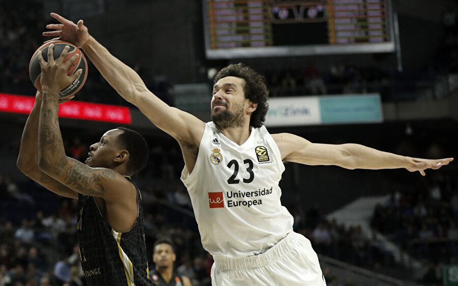 Sergio Llull'un sakatlanması İspanyol ekibinde moralleri bozdu.