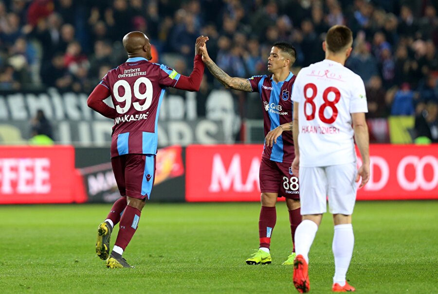 Trabzonspor, 3 puanı 4 golle aldı.