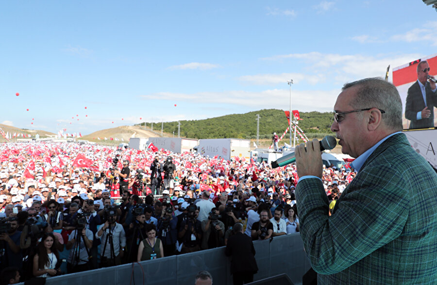 Cumhurbaşkanı Erdoğan, Fırat'ın doğusuna yapılacak yeni bir terör operasyonunun sinyallerini verdi. -AA