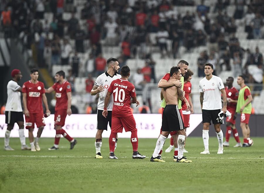 Beşiktaş, 45 maç sonra evinde yıkıldı.