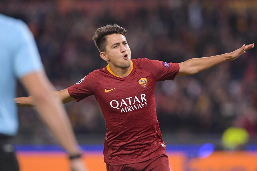 Cengiz Ünder bu sezon Devler Ligi'nde çıktığı 6 maçta 3 kez ağları sarsmayı başardı.