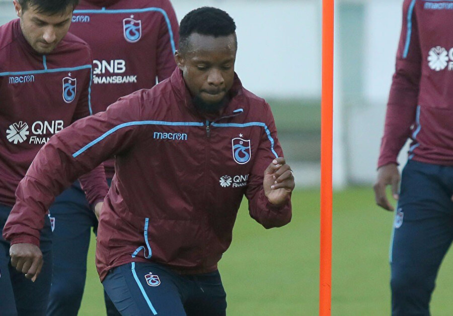 Onazi, antrenmanda çalışma yaparken...