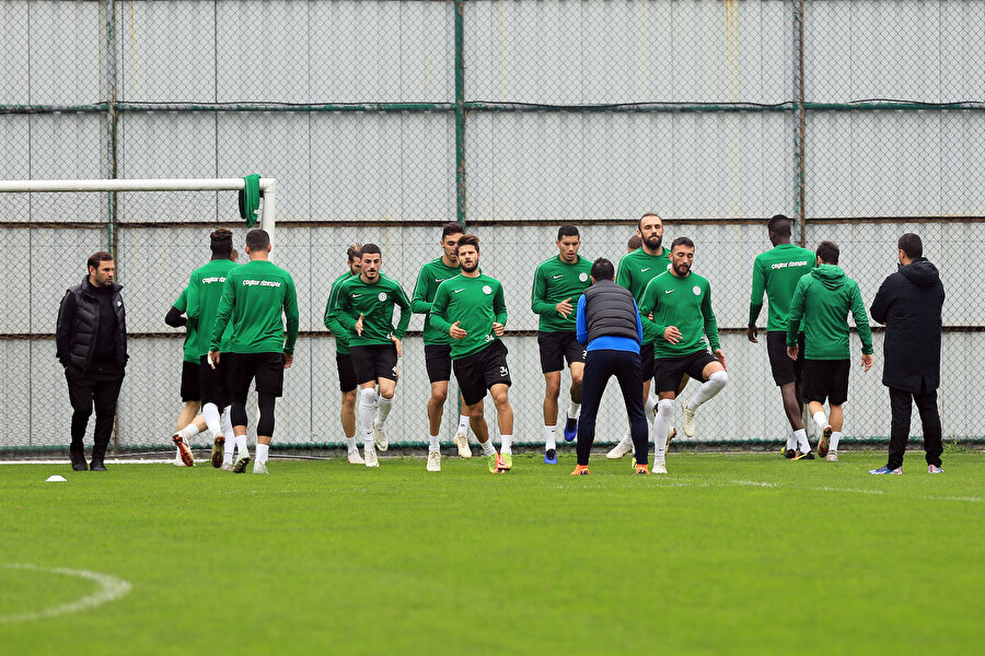 Çaykur Rizespor ligin ilk yarısını son sırada tamamladı.