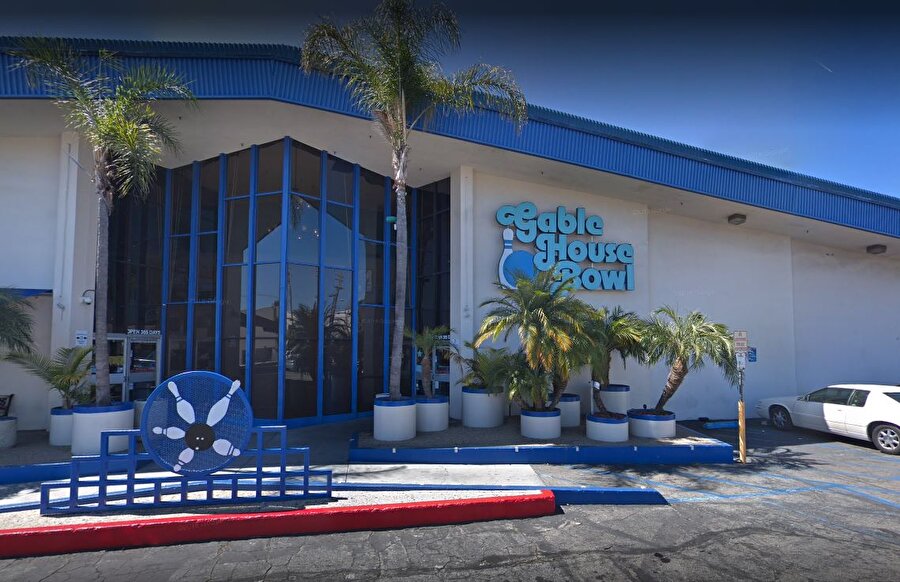 'Gable House Bowl' isimli bowling salonunda silahlı saldırı düzenlendi.