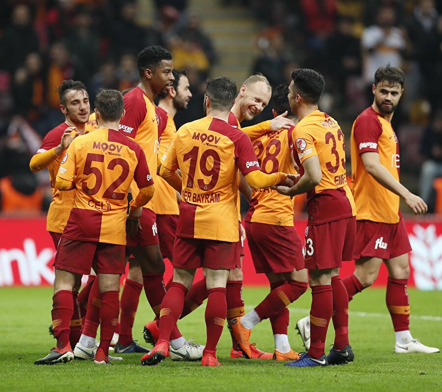 Semih Kaya, devre arası transfer döneminde yarım sezon kiralık olarak takıma katılmıştı.