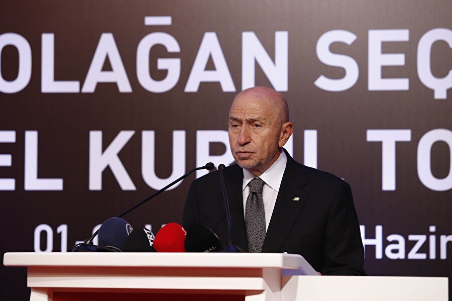 ▬ Nihat Özdemir