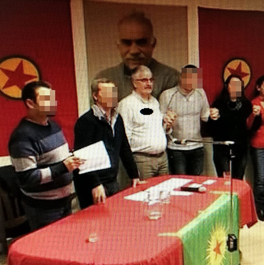 Roger Carlsen ismini alan teröristin, Türk vatandaşlığını terk edip Norveç vatandaşlığına geçtiği öğrenildi. DHA