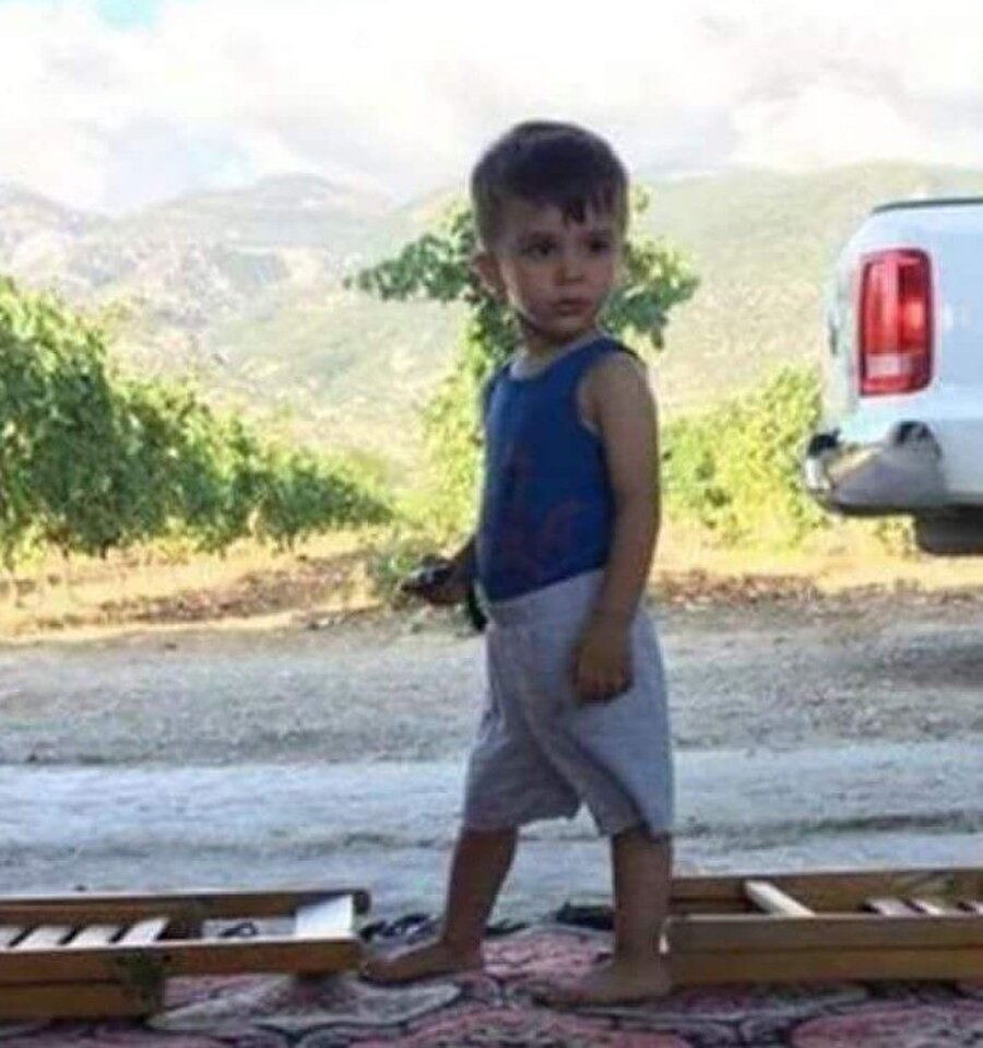 3 yşındaki Egemen yaşam mücadelesini kaybetti.