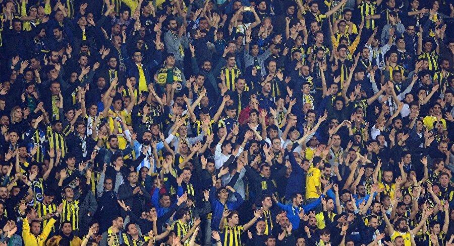 İyi futbol, Fenerbahçe tribünlerini doldurdu