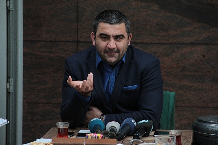 Ümit Özat: Ölmemi istiyorlar!