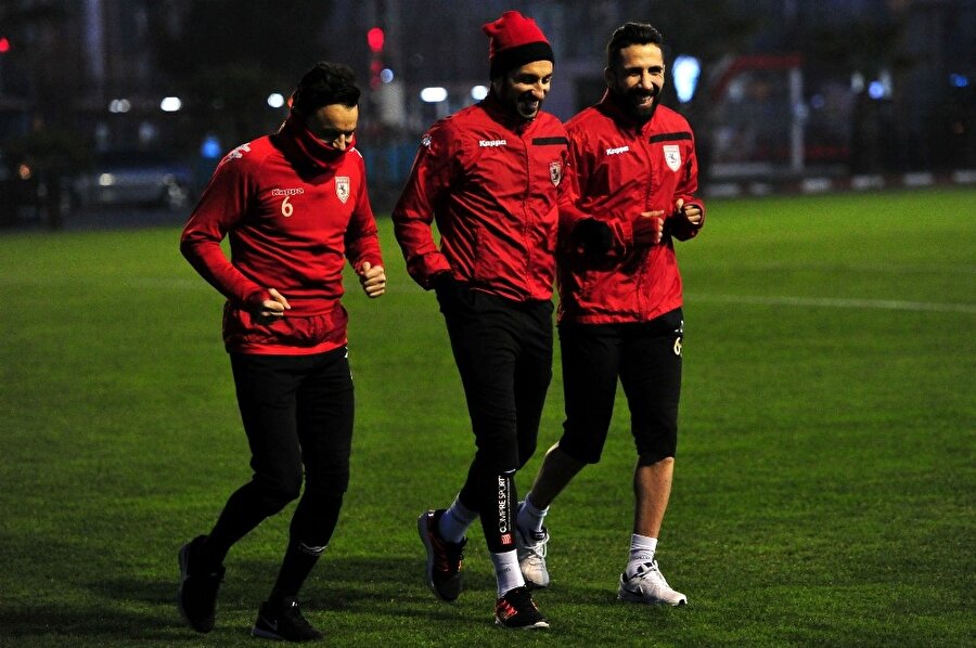 Türk futbolunda deprem devam ediyor: Samsunspor'da 22 futbolcu serbest kalabilir!