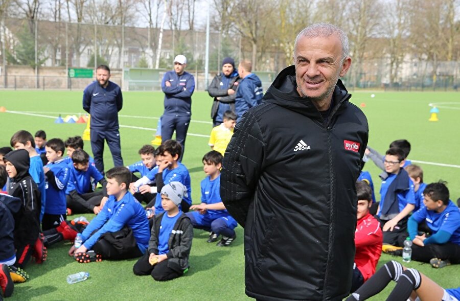 Oğuz Çetin ve Mustafa Doğan Fenerbahçe kampına katıldı