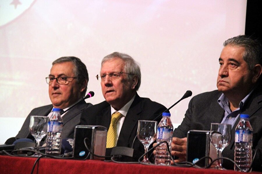 Aziz Yıldırım.