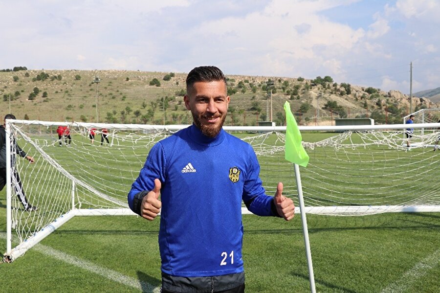 Adem Büyük