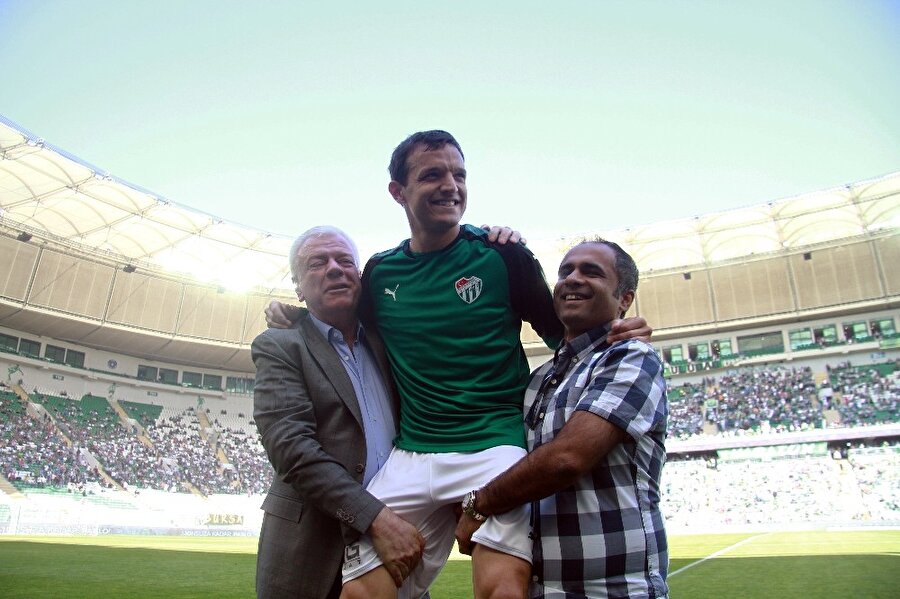 Bursaspor, Batalla’ya veda ediyor.
