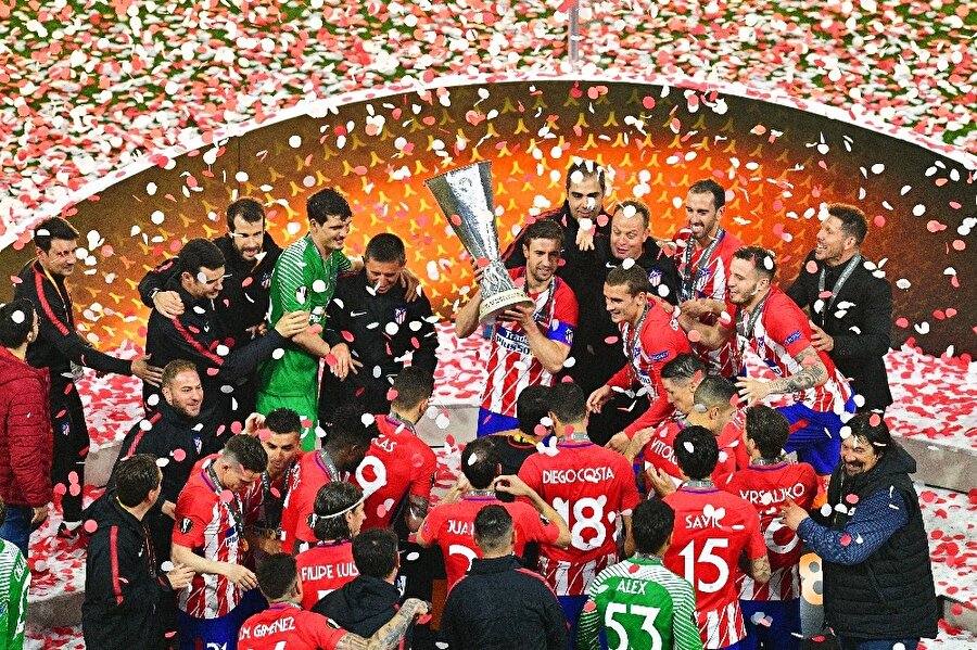 Atletico Madrid 3. kez UEFA Kupası'nın sahibi oldu.