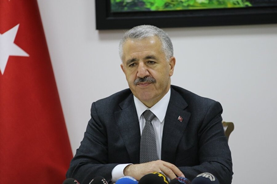 Ulaştırma, Denizcilik ve Haberleşme Bakanı Ahmet Arslan