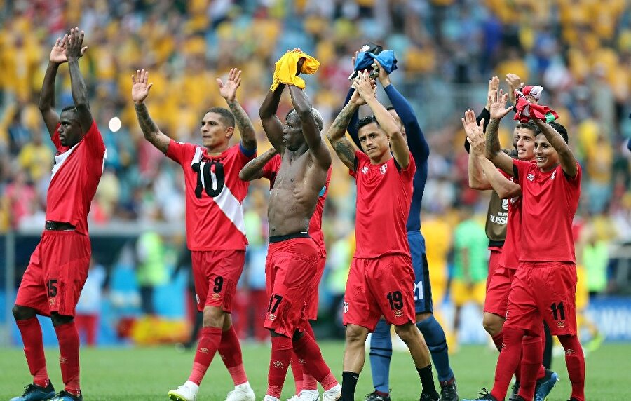 Avustralya 0-2 Peru