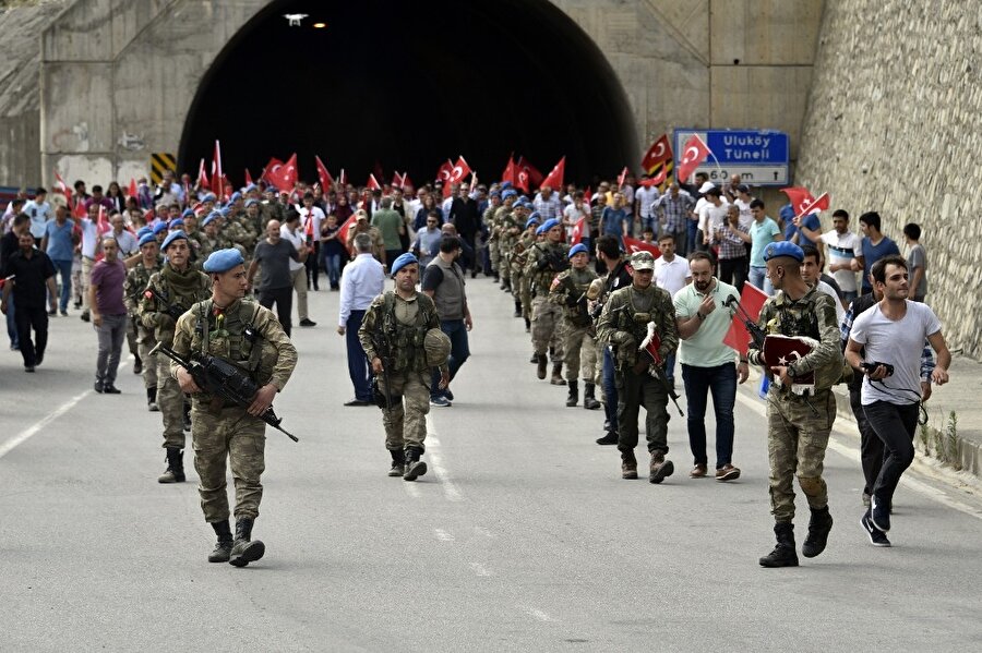 Gümüşhane'de kahraman askerlere karşılama.