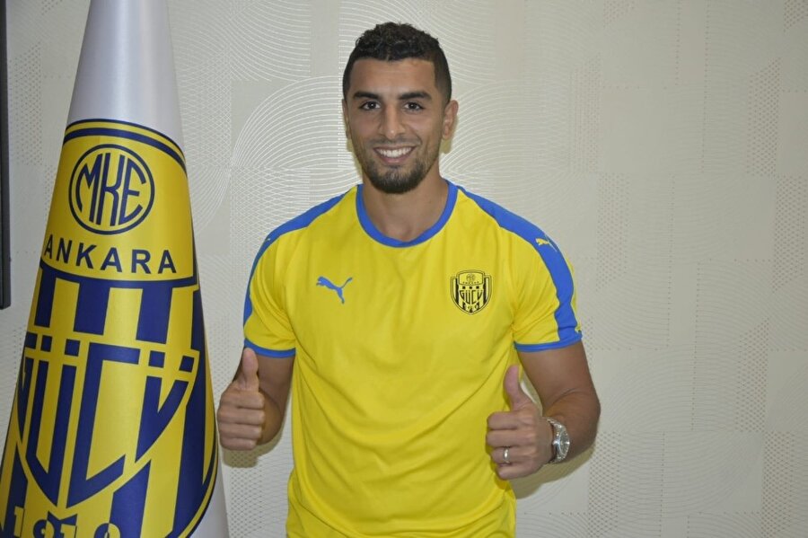 Youness Mokhtar, bu sezon çıktığı 15 maçta 1 gol kaydederken, 3 de asist yaptı.