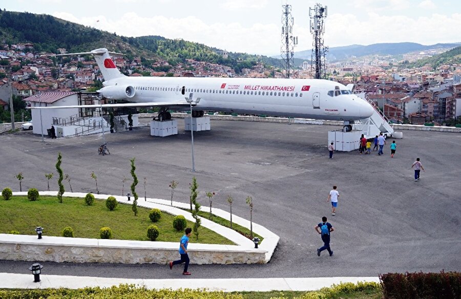 Millet Kıraathanesi