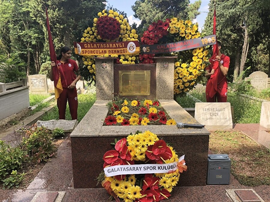Ali Sami Yen mezarı başında anıldı.