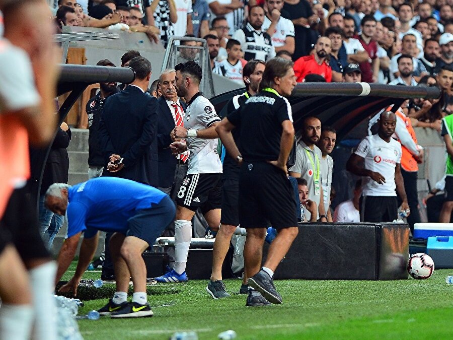 Tolgay Arslan soyuna odasına böyle gitti.