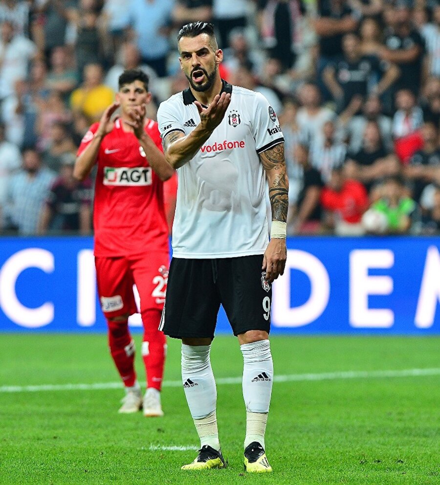 Alvaro Negredo, son dönemdeki performansıyla göz dolduruyor.