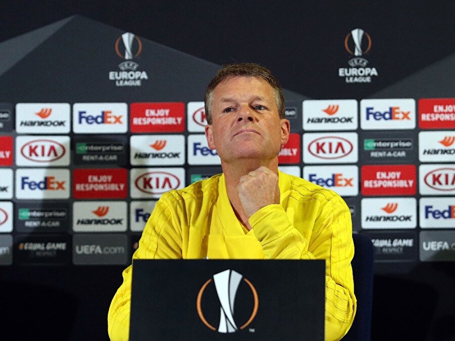 Fenerbahçe Teknik Sorumlusu Erwin Koeman, Dinamo Zagreb karşılaşması öncesinde basın mensuplarının sorularını yanıtlıyor...