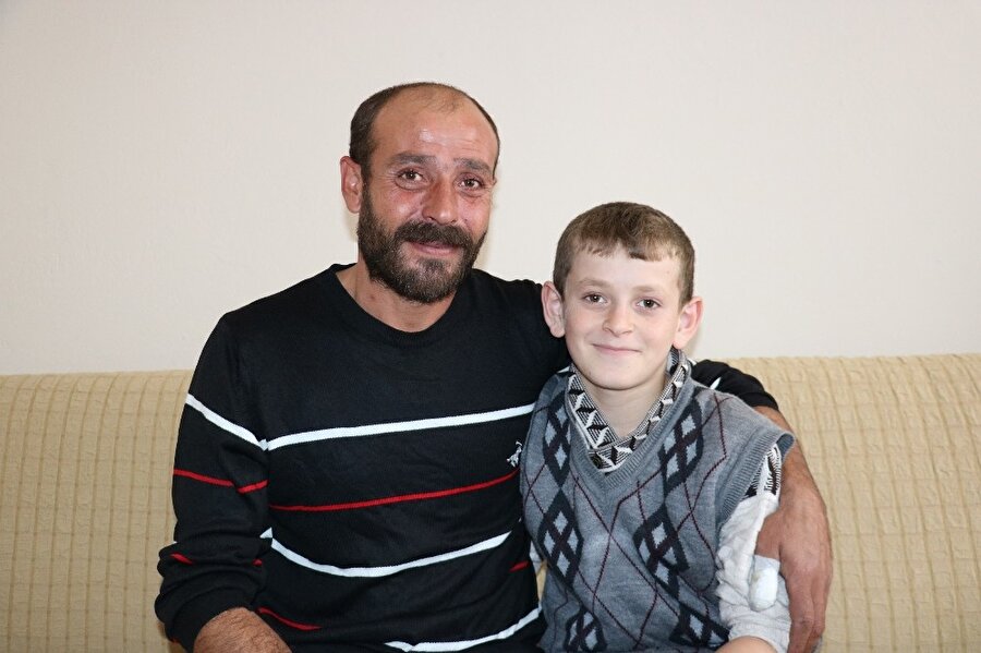 Hasan Hüseyin Şaşkın ve baba Ali Osman Şaşkın'ın yüzleri artık gülüyor.