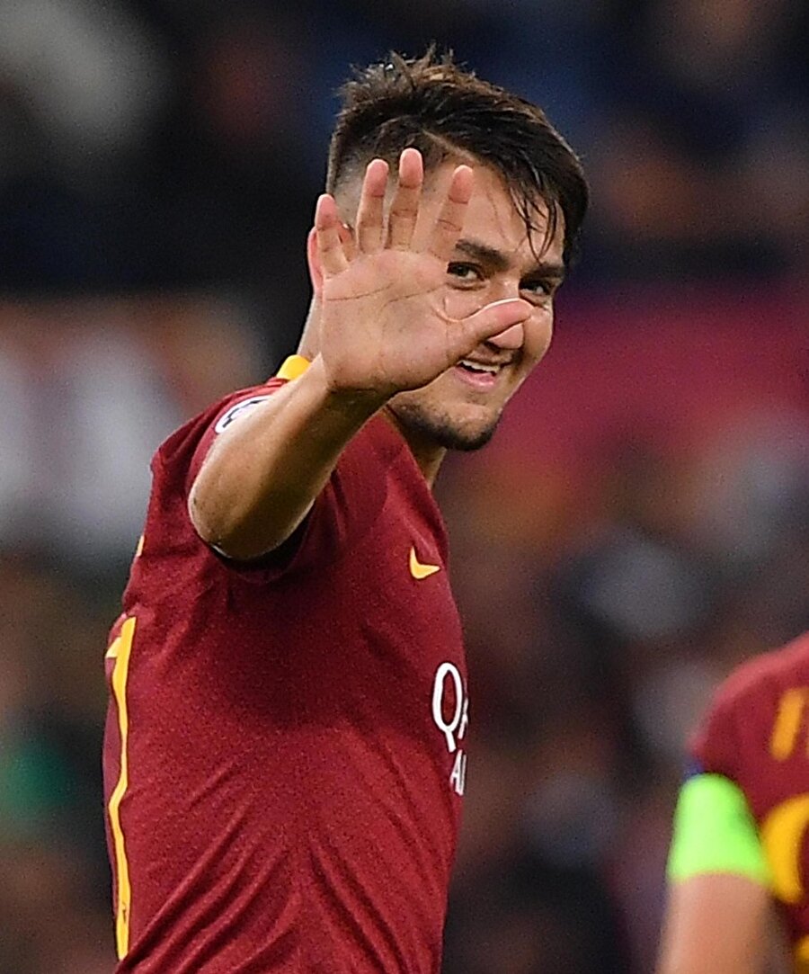 Cengiz Ünder, Roma formasıyla başarılı bir ilk yarıyı geride bıraktı.